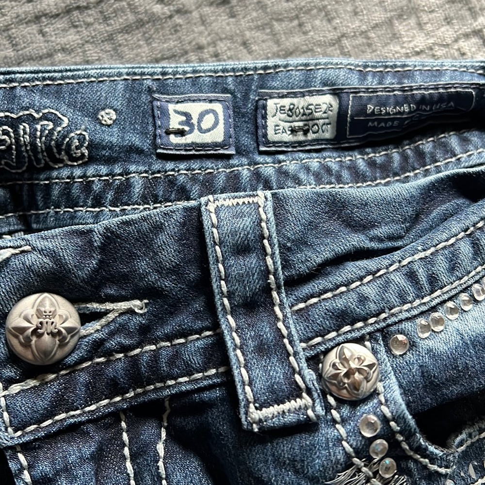 Miss Me Bootcut jeans